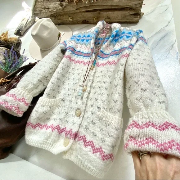 SOLD⭐️RARE Artisan HANDCRAFTED granny sweater-Navajo/NORDIC/Aztec/Pendleton vibe - Picture 12 of 16